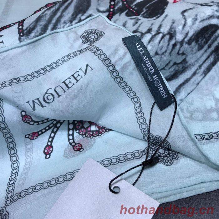Alexander Mcqueen Scarf MQC00002 Alexander Mcqueen Scarf MQC00002